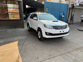 2015 TOYOTA FORTUNER